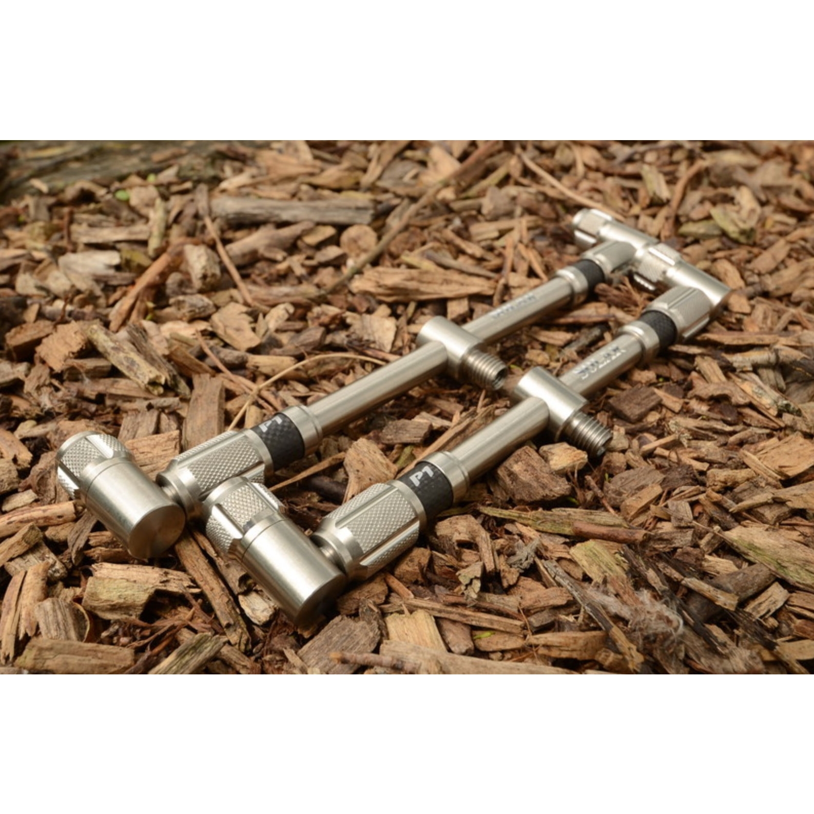 Solar P1 2 Rod Buzz Bar Adjustable Stainlesswersja 175-285 mm - tył - MPN: P1BB2B - EAN: 5055681507367