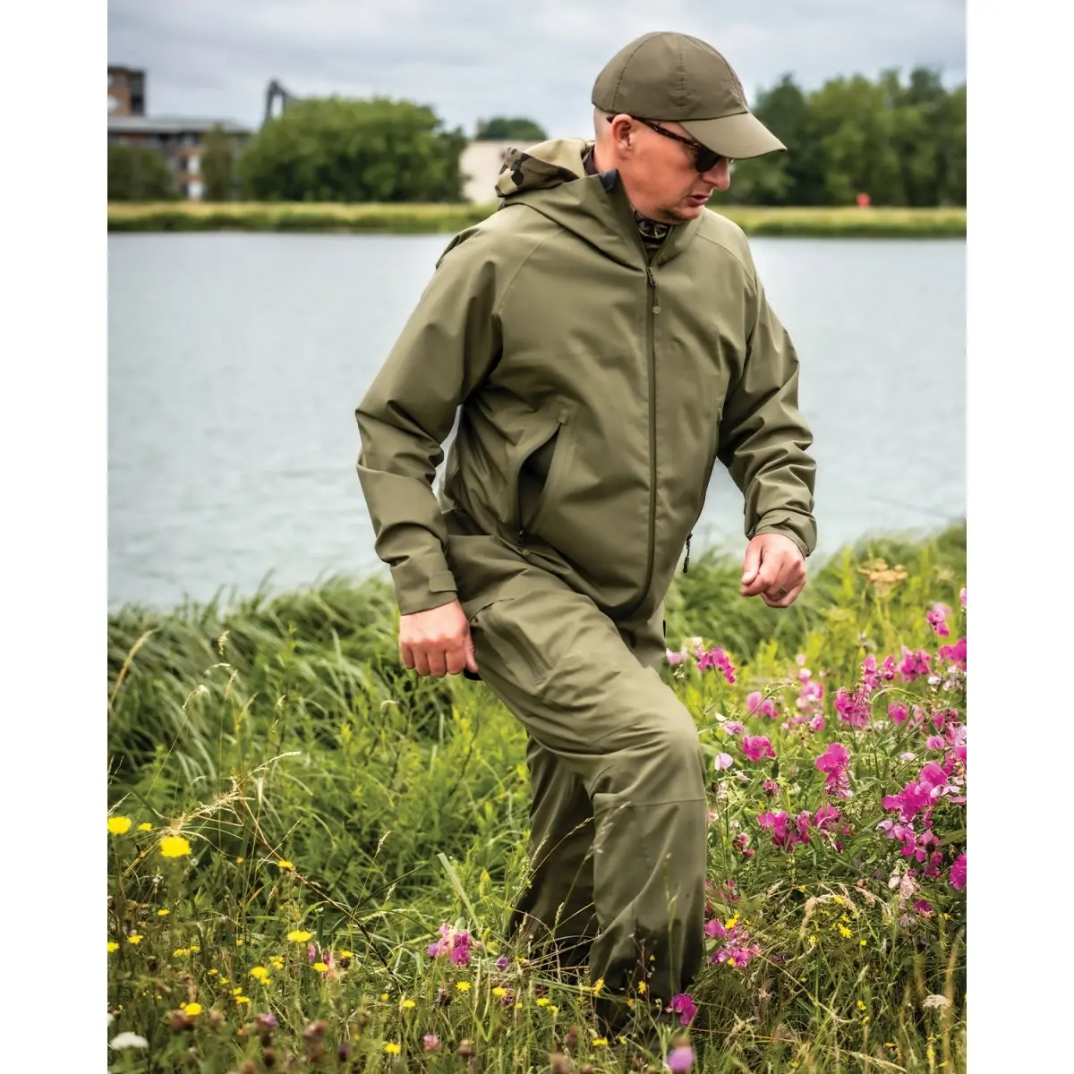 Korda KORE DRYKORE Over Trousers Olive XXXLGröße XXXL - MPN: KCL429 - EAN: 5060660630141