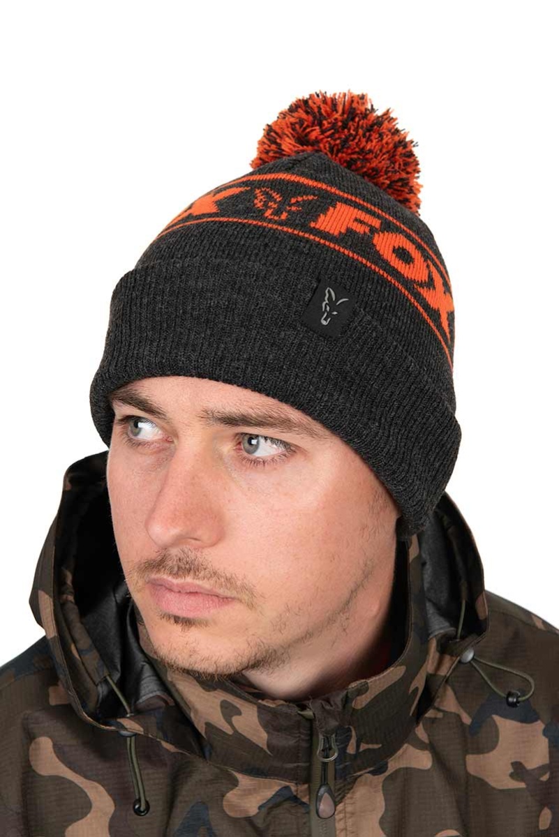 Fox Collection Bobble Hat - Black & Orangerozmiar uniwersalny - MPN: CHH021 - EAN: 5056212171835