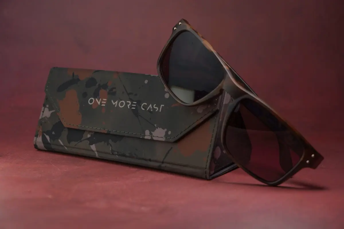 One More Cast Peeka Boo Sunglasses - MPN: OMCSG - EAN: 5060939133649