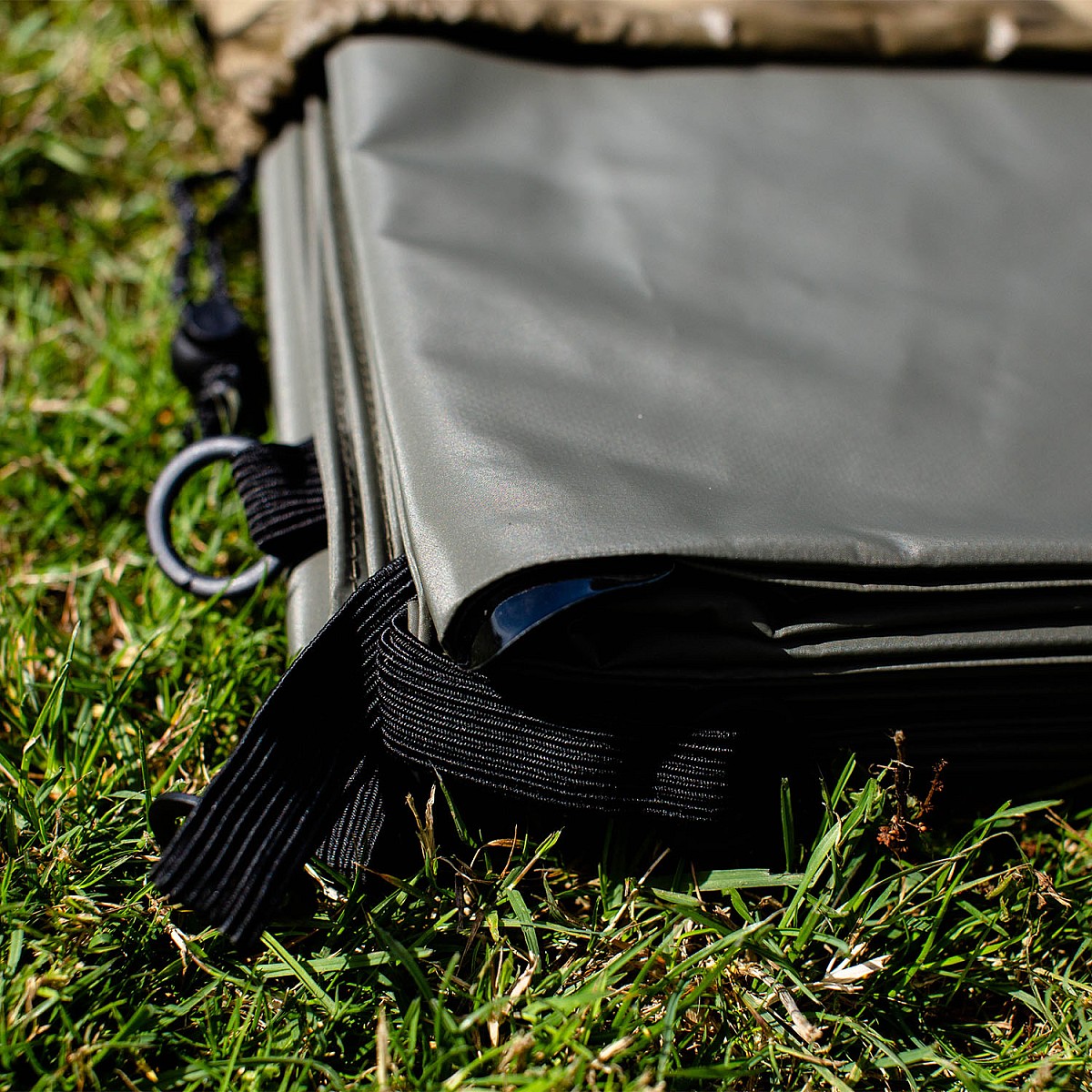 Ridge Monkey Escape XF2 Extended Groundsheet V2 - MPN: RM809 - EAN: 5056210630983