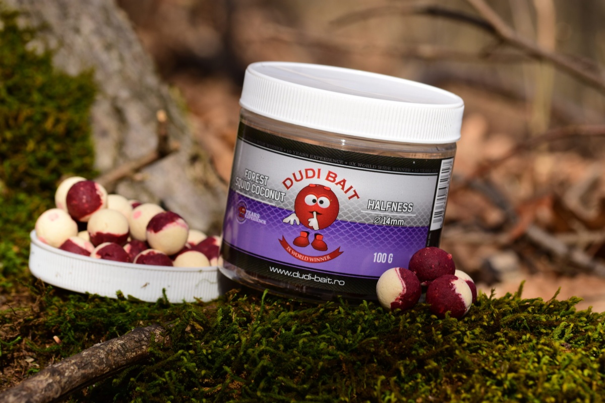 DUDI BAIT Forest Squid Coconut Halfnessrozmiar 14mm - MPN: DBHL70 - EAN: 6426390482617