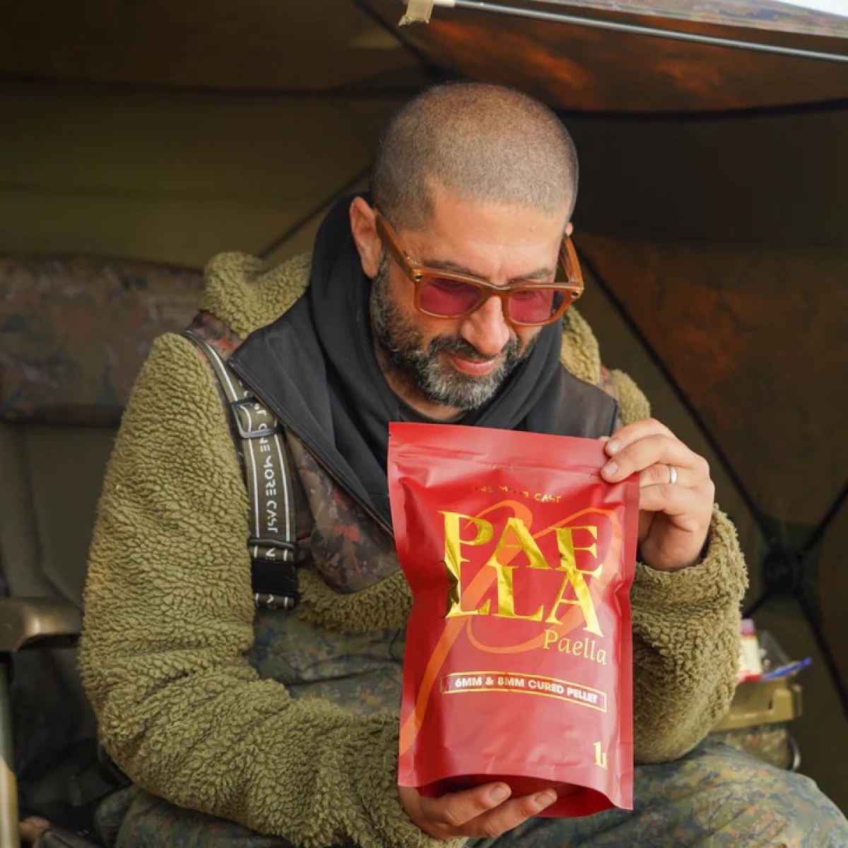 One More Cast Paella Pelletrozmiar 6x8mm / 1kg - MPN: OMCPAPEL - EAN: 5060939135933