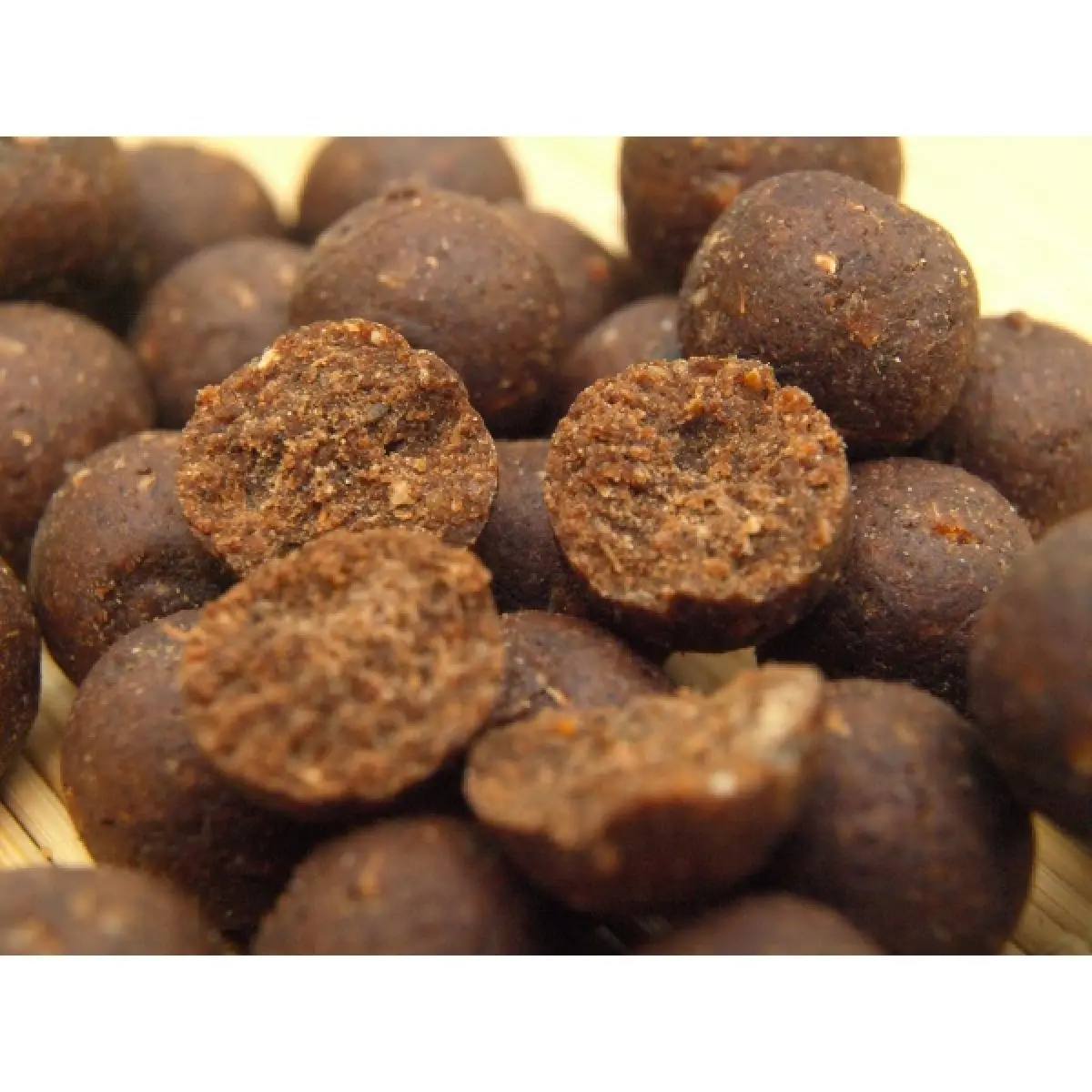 StickyBaits Shelf Life Boilies - Bloodworm mărimea 20 mm / 5kg - MPN: BLST20 - EAN: 5060333110918