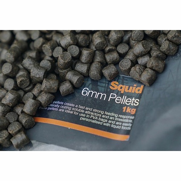 CcMoore Pellets - Squid Verpackung 2 mm / 20 kg - MPN: 90836 - EAN: 634158551000