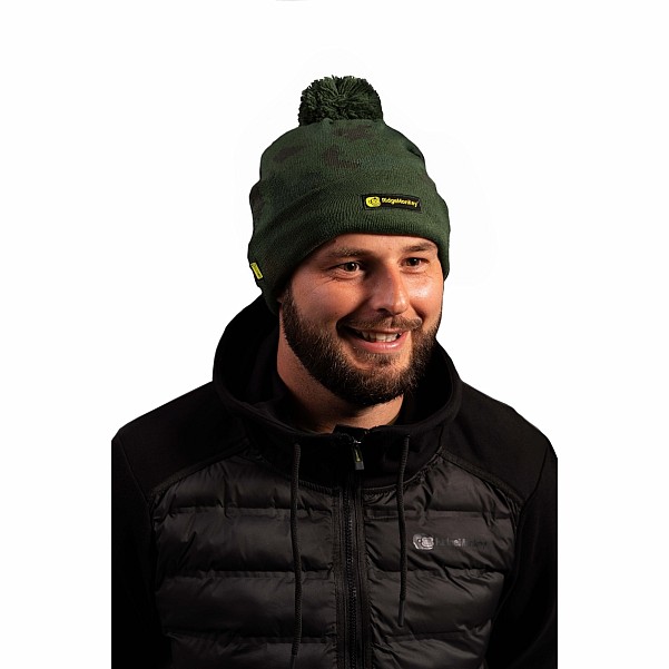 RidgeMonkey APEarel Bobble Beanie Hat CamoGröße universell - MPN: RM558 - EAN: 5056210624272