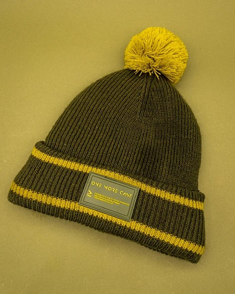 One More Cast The Mustardo Bobble Hat taille universel - MPN: OMCBBGM - EAN: 5060939131393