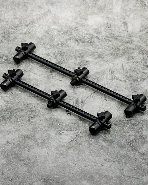 One More Cast Elbowz Black Anodised Aluminium 3 Rod Buzzbars modèle Fines (9,5 pouces &amp; 7,5 pouces) - MPN: OMCEL3RSB - EAN: 5060939132413