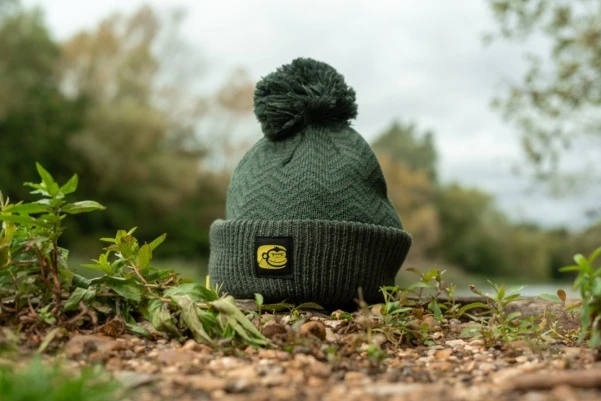 RidgeMonkey APEarel ThermaPro Waterproof Bobble Hat Green