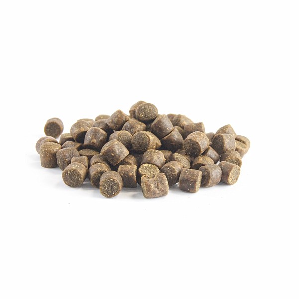 MassiveBaits Pellet - Carpe & Siluretamaño 10 mm / 0,75 kg - MPN: PT011 - EAN: 5901912667860