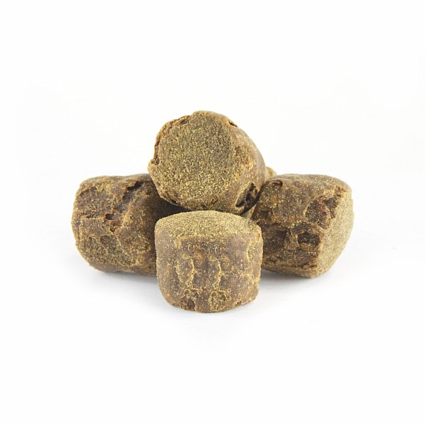 MassiveBaits Pellet - Carpe & Siluretaille 25 mm / 10 kg - MPN: PT006 - EAN: 5901912662476