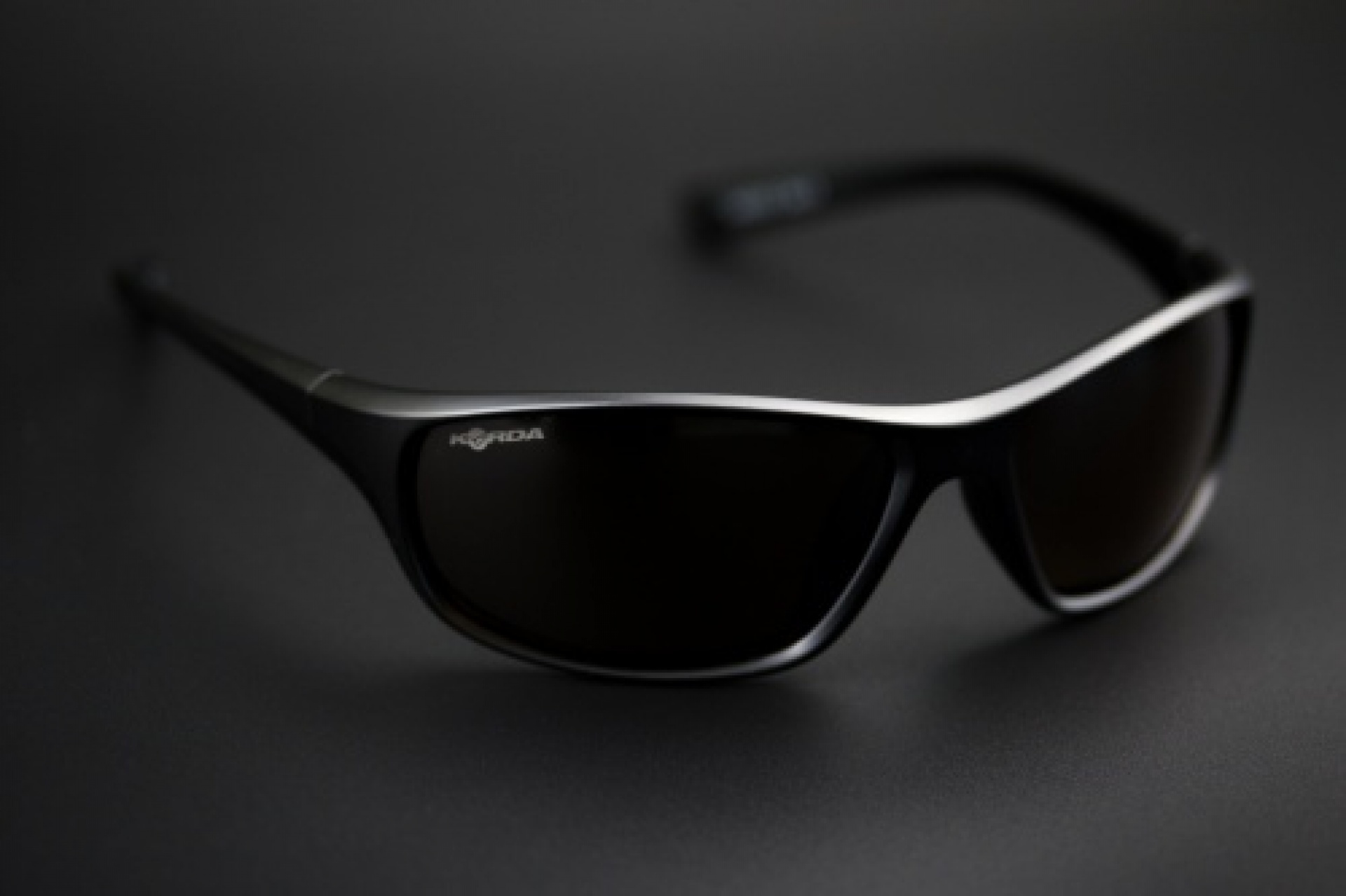 Korda Sunglasses Polarised Wraps  - Okulary Przeciwsłoneczne Polaryzacyjne