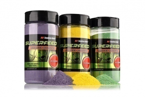 TandemBaits SuperFeed X Core Shaker Booster Truskawka Kremowa