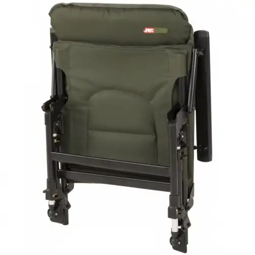 JRC Defender Armchair