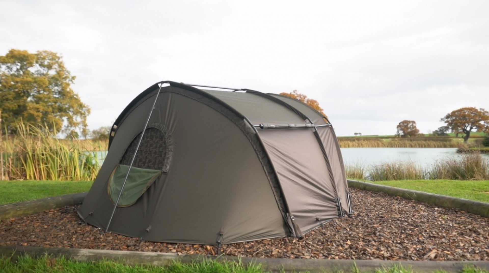 Avid Carp HQ Dual Layer Bivvy One Man