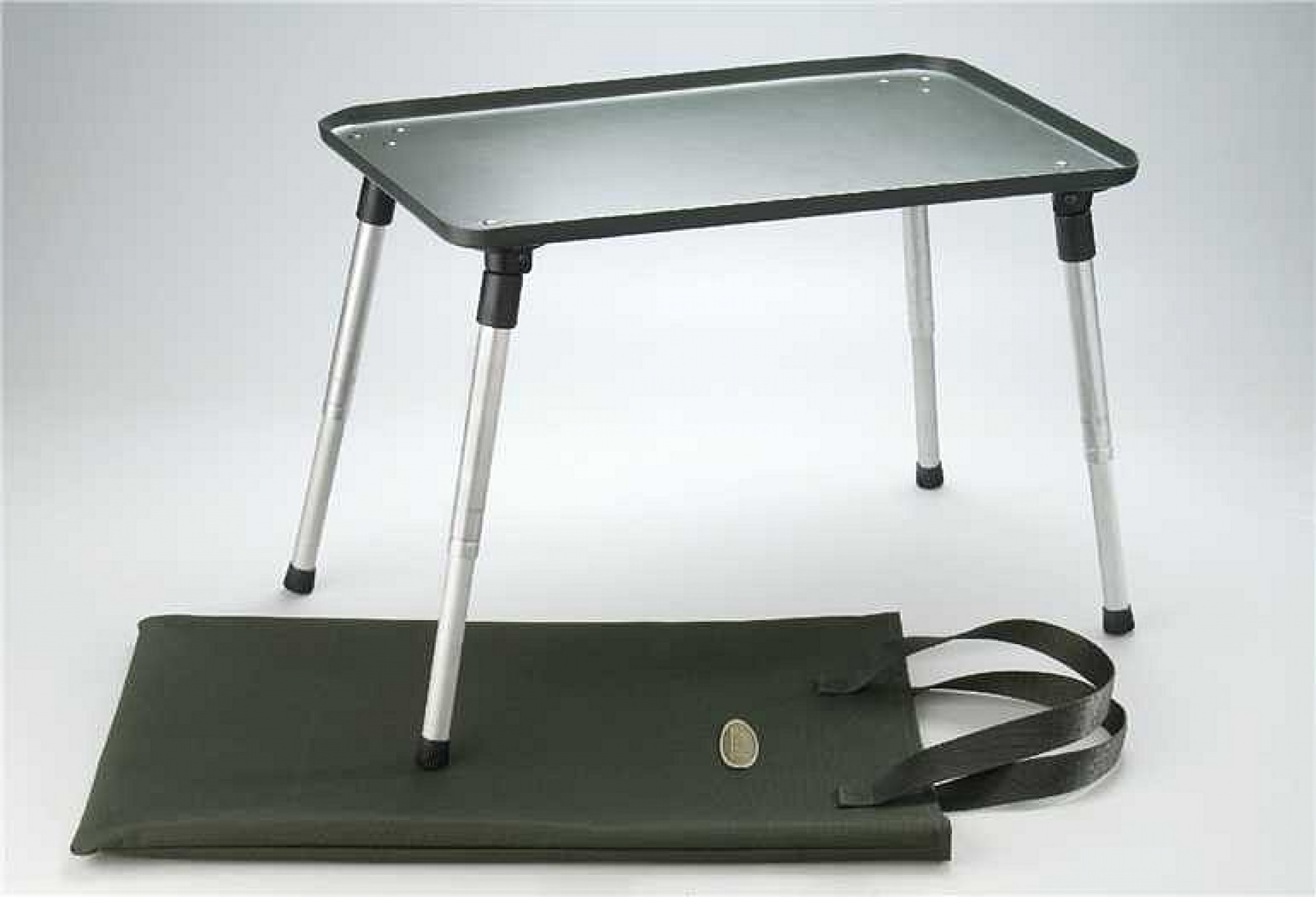 Карповый столик. Монтажный столик миварди. Миварди стол монтажный карповый. Столик карповый складной Jaxon rh-313 48х32х14см. Столик насадочный Mivardi Carp Table XL.