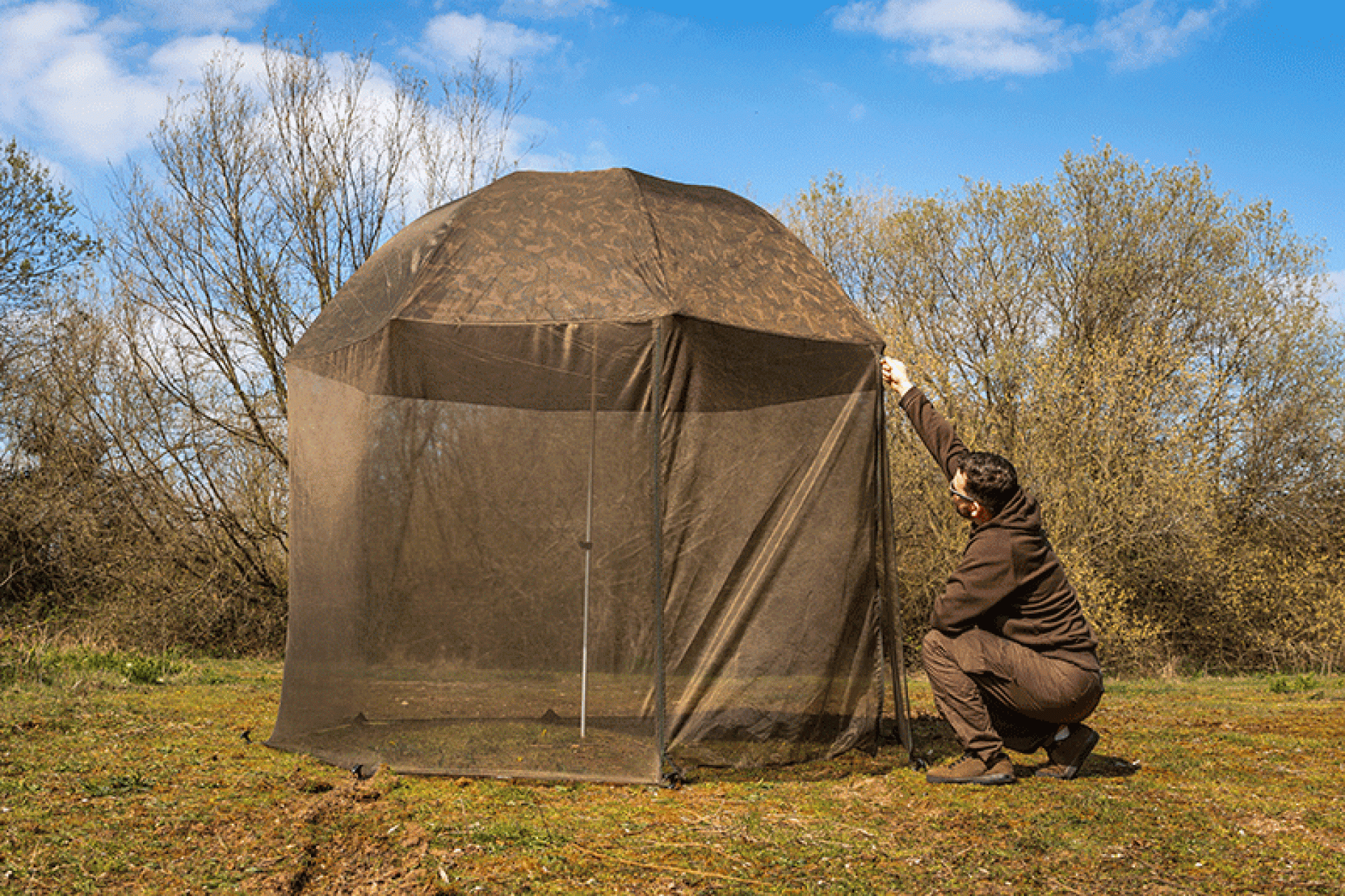 Fox 60 Brolly Mozzy Mesh