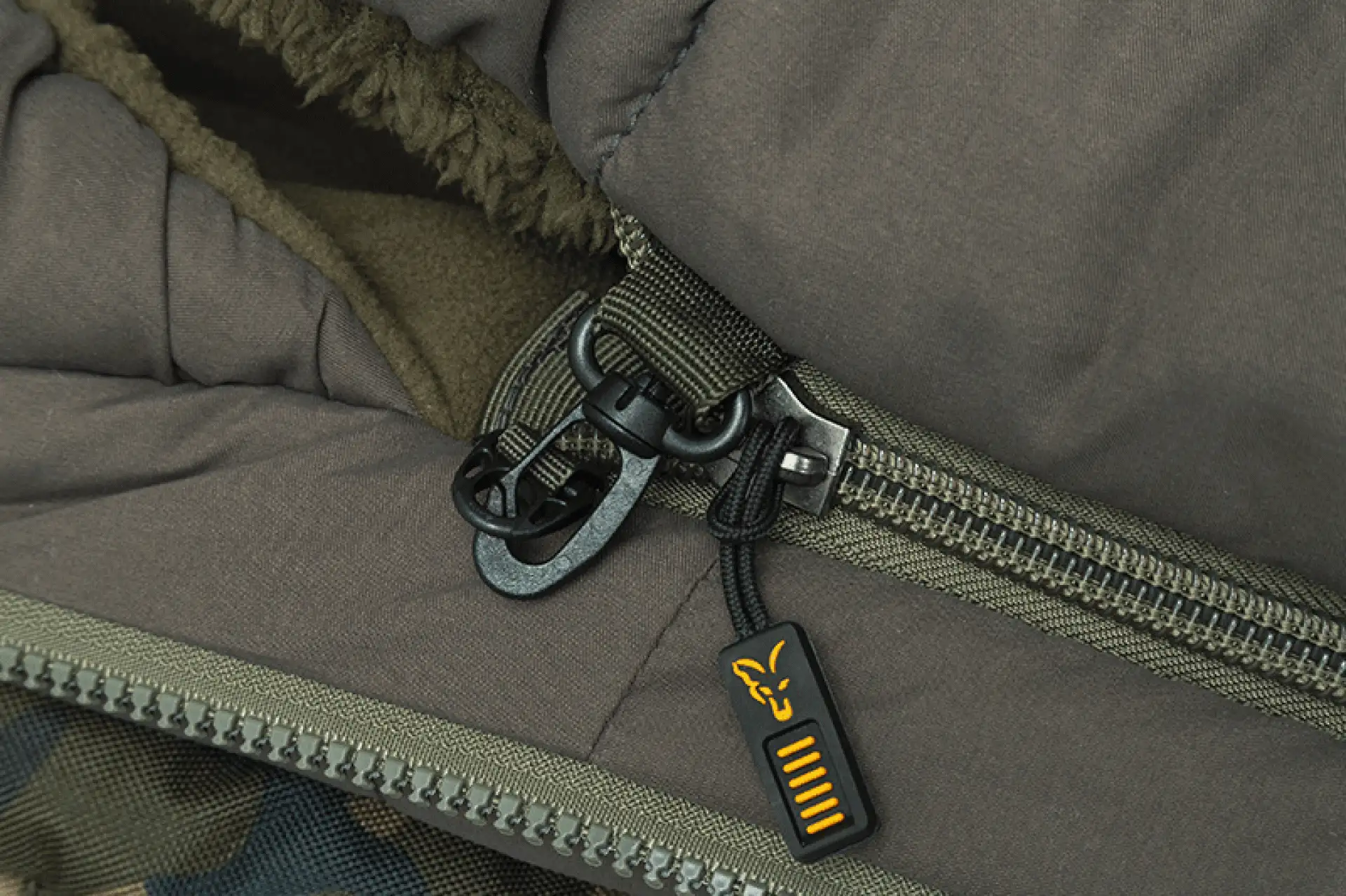 Fox Flatliner 6 Leg Bedchair System