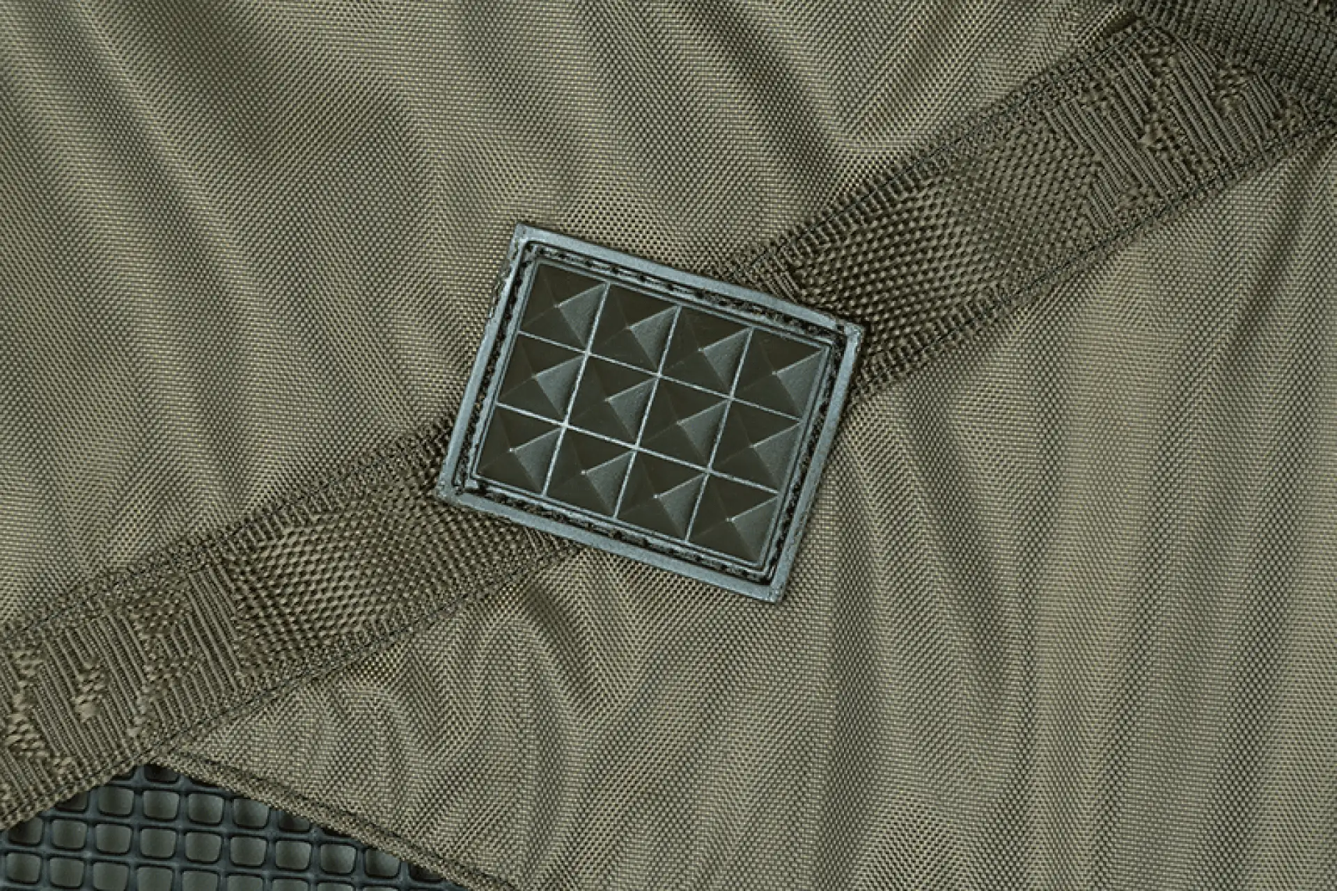 Fox Carpmaster Deluxe Unhooking Mat New