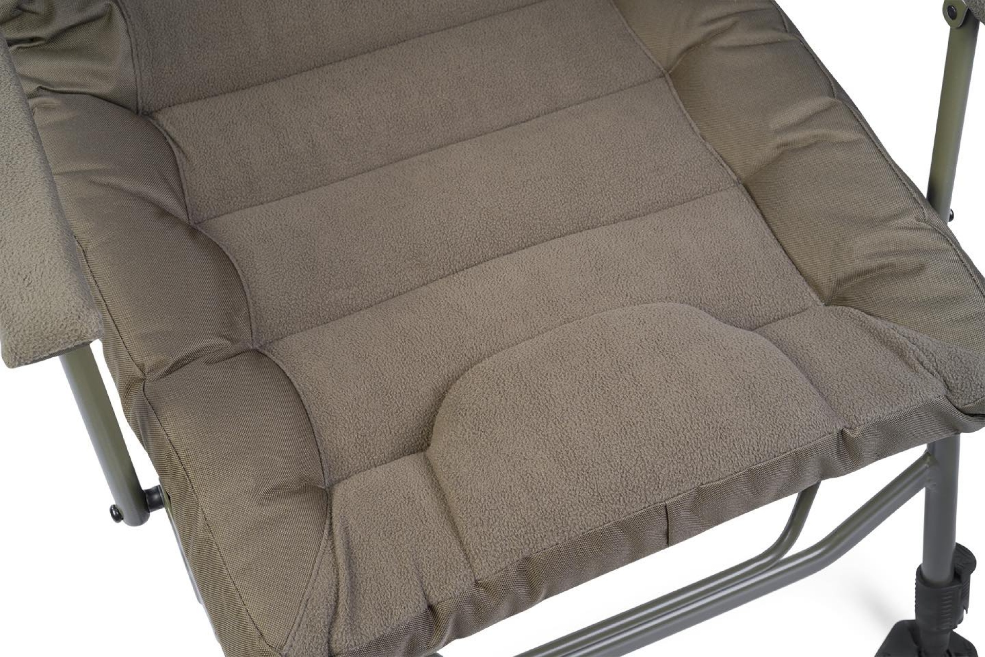 Avid Carp Benchmark Memory Foam Recliner