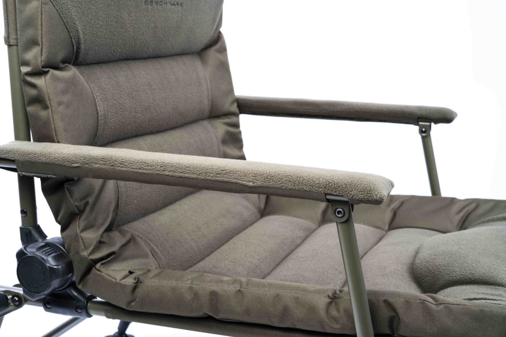 Avid Carp Benchmark Memory Foam Recliner