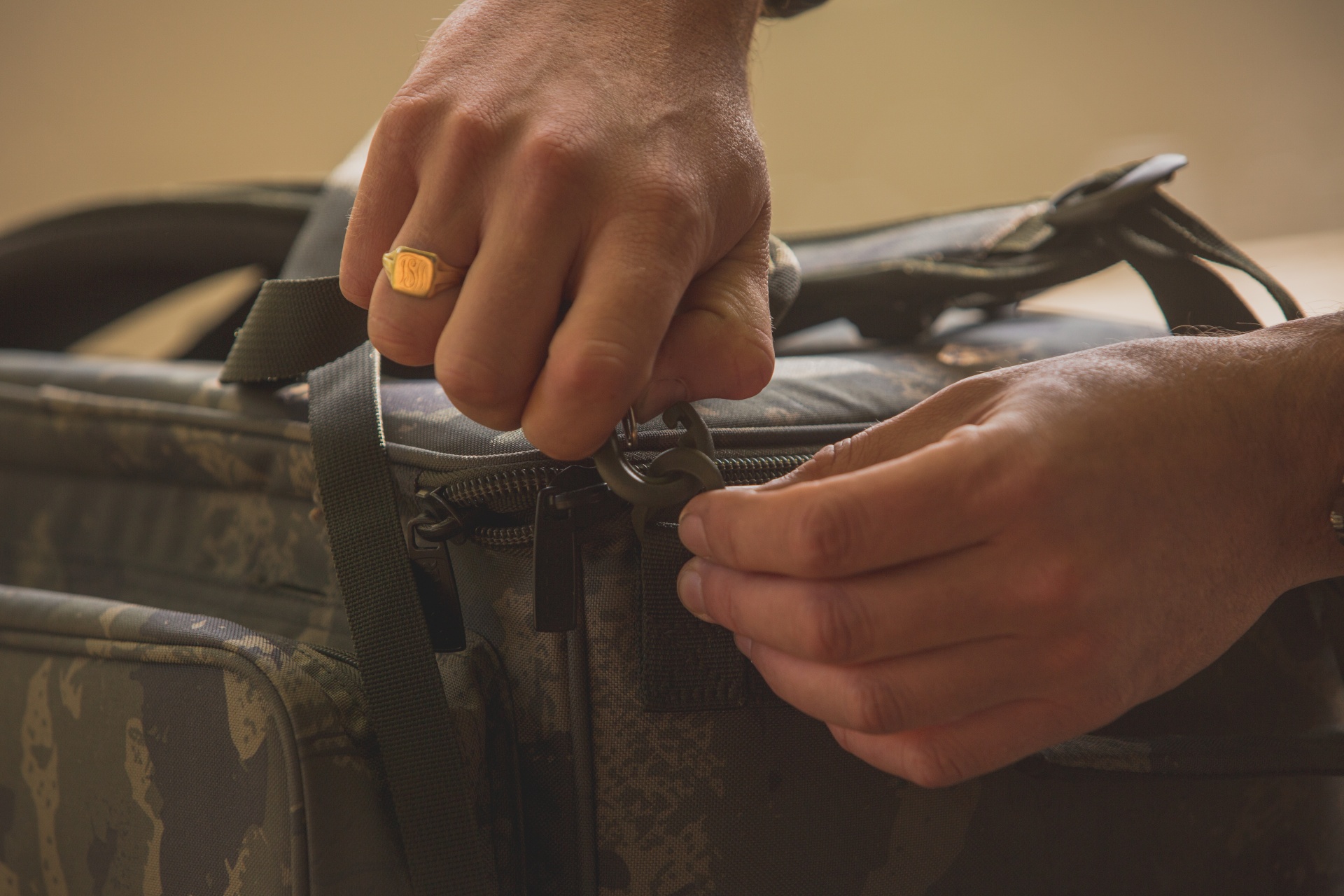 Solar Undercover Camo Ruckbag