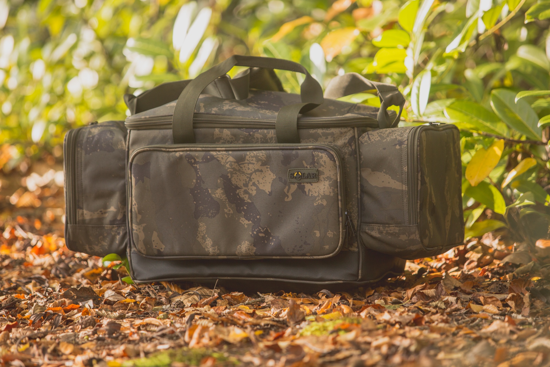 Solar Undercover Camo Carryall