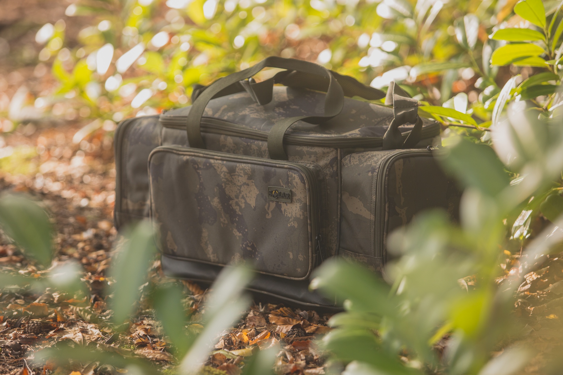 Solar Undercover Camo Carryall