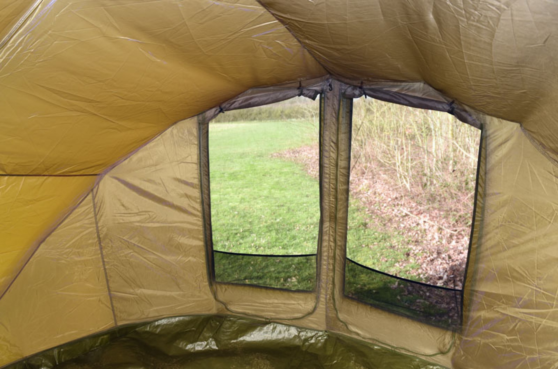 Fox R-Series Giant Bivvy