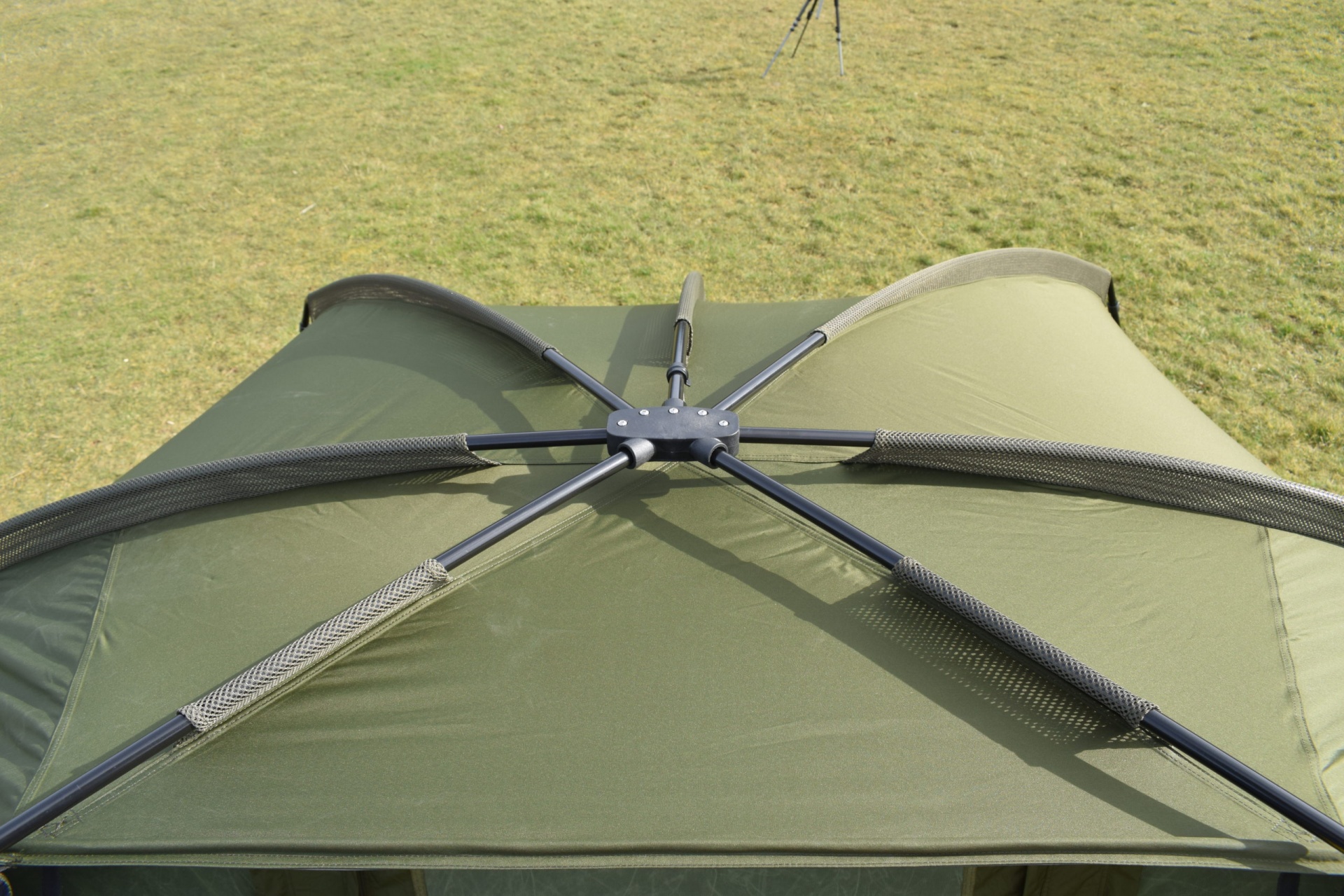 Sonik AXS Brolly