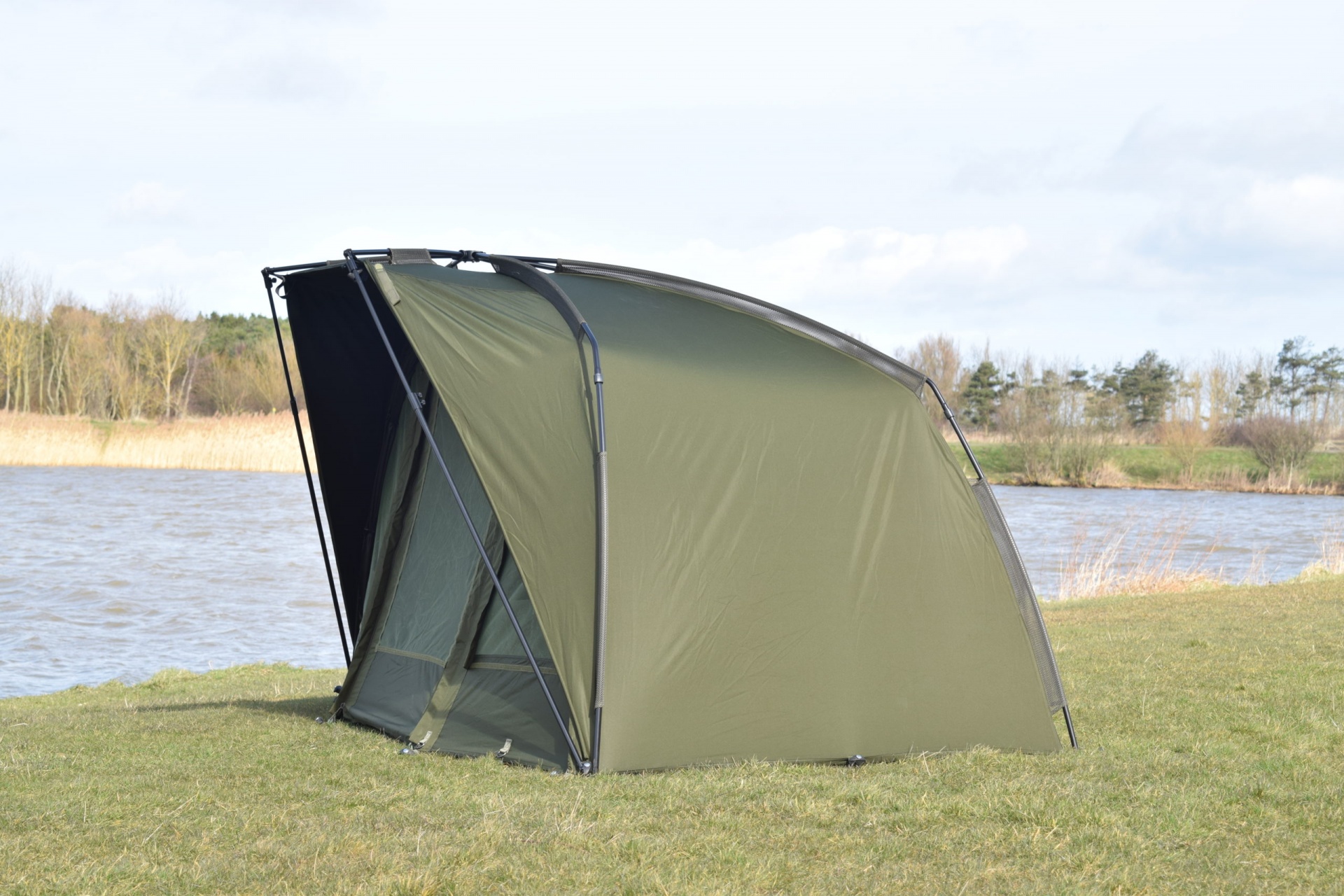 Sonik AXS Bivvy