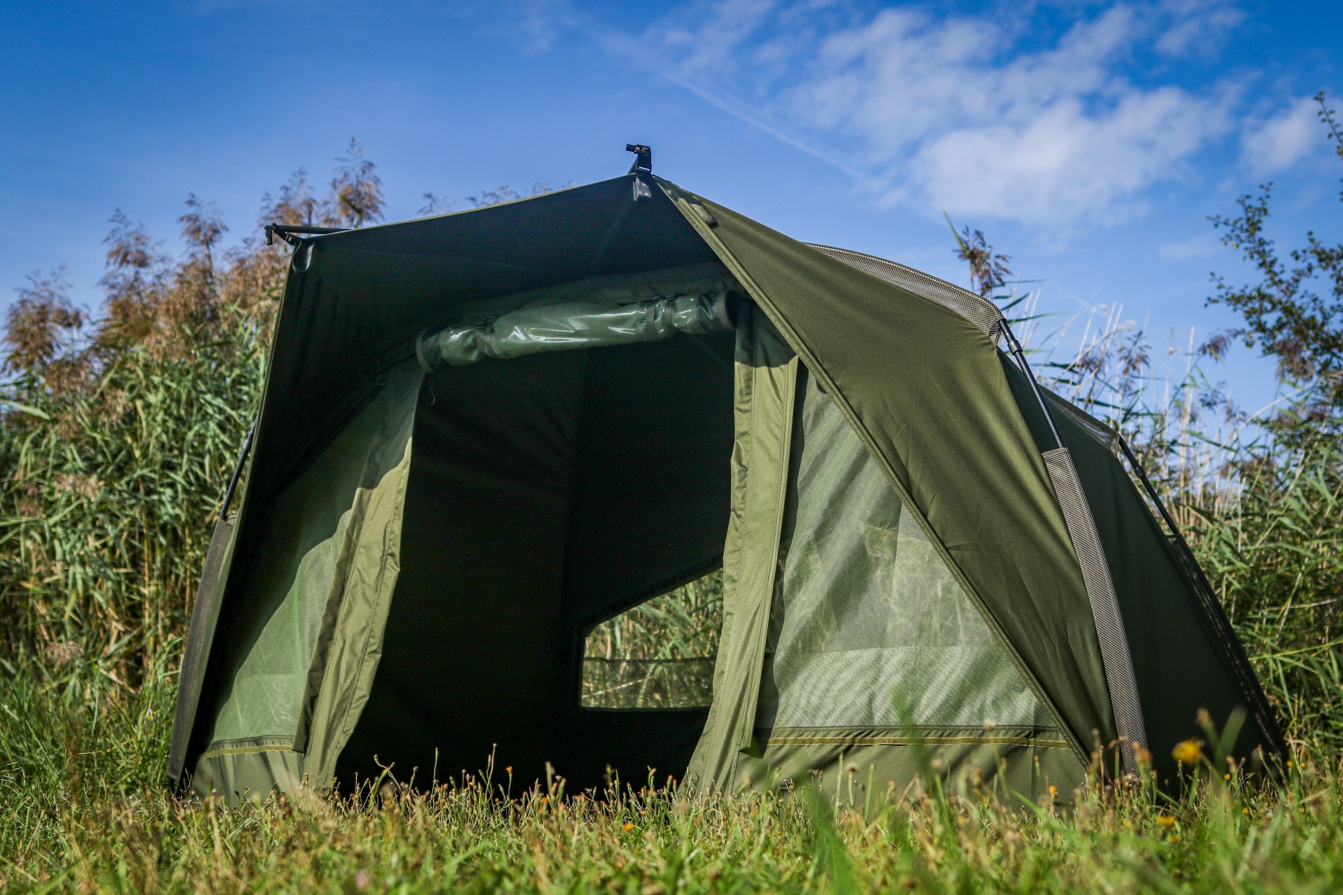 Sonik AXS Bivvy