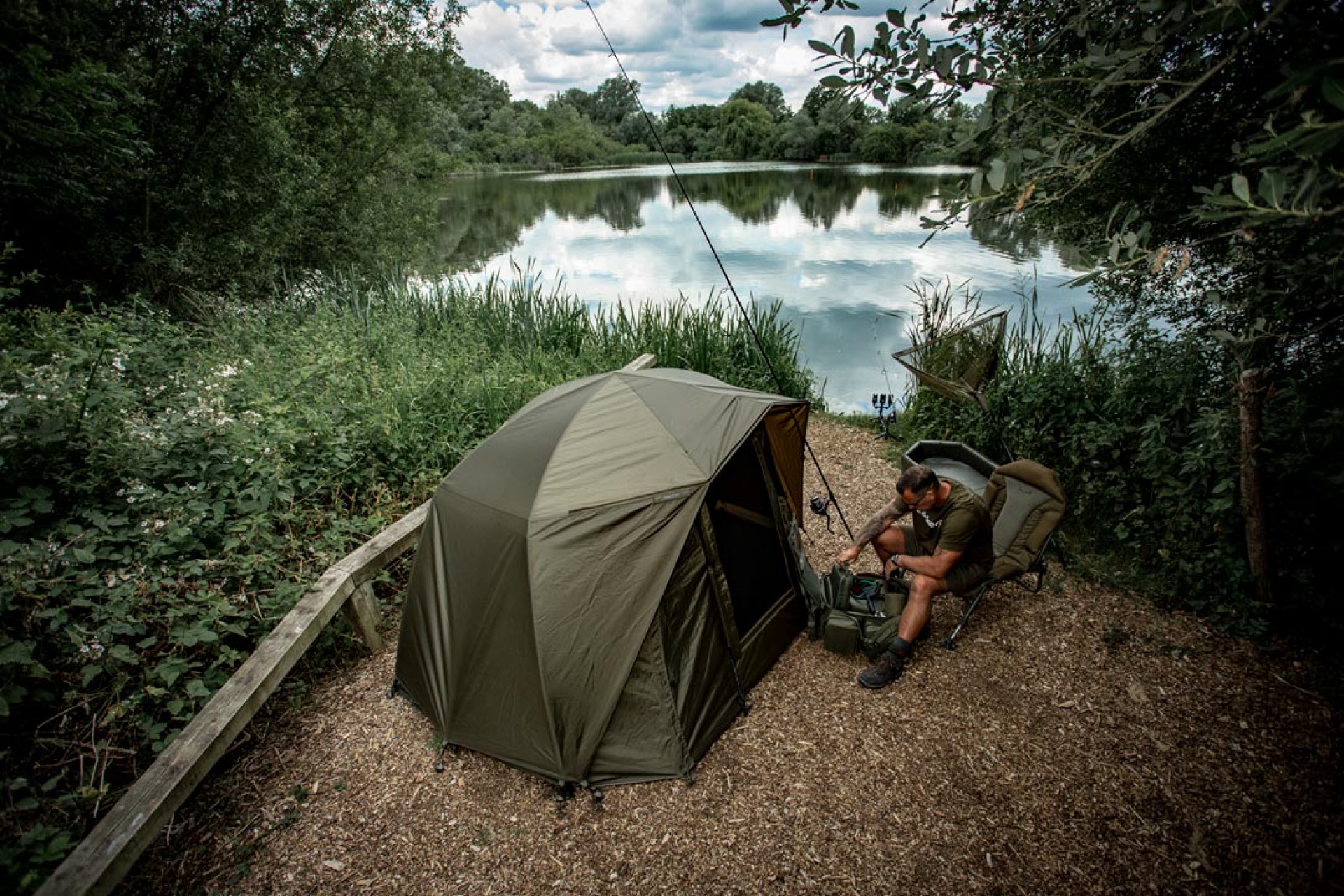 Trakker Tempest Brolly 100T Skull Cap Wrap 