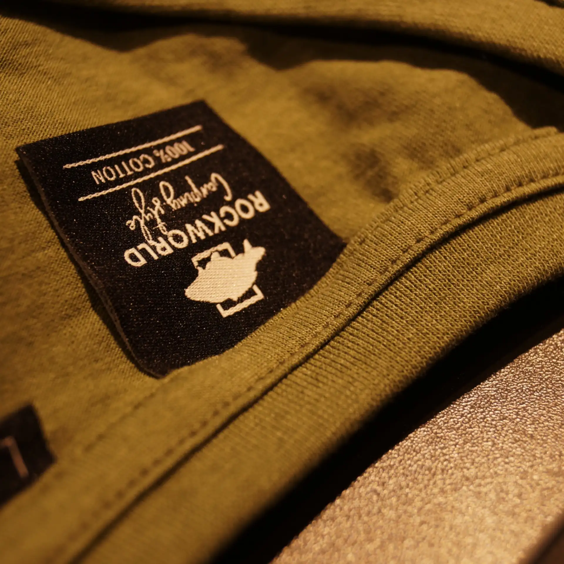 Rockworld Carp Touch - T-shirt pour homme en olive