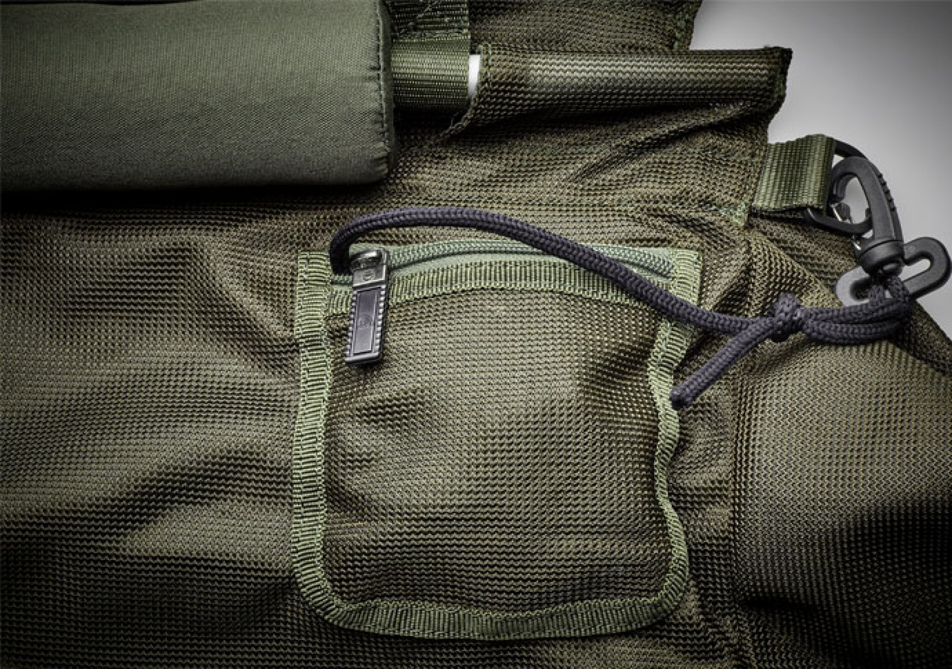 Trakker Sanctuary XXL Retention Sling V2 