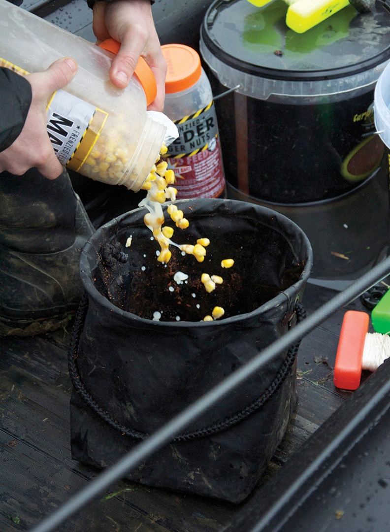 Carp Spirit Foldable Bucket