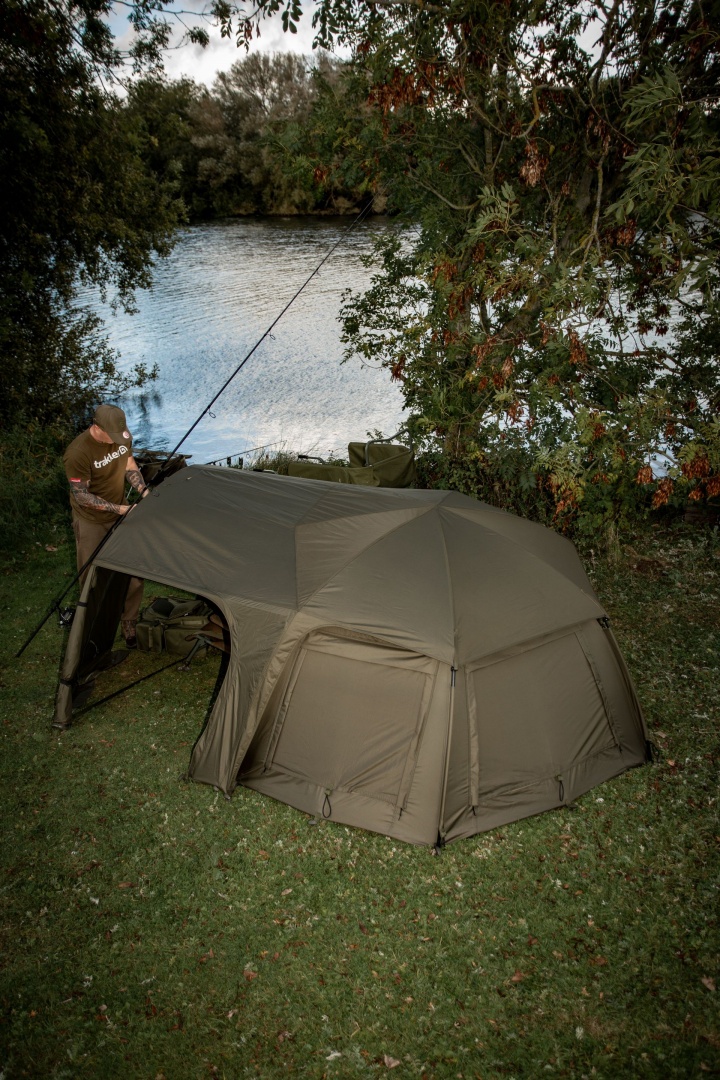 Trakker Tempest 100 Brolly Social Cap Aquatexx EV 