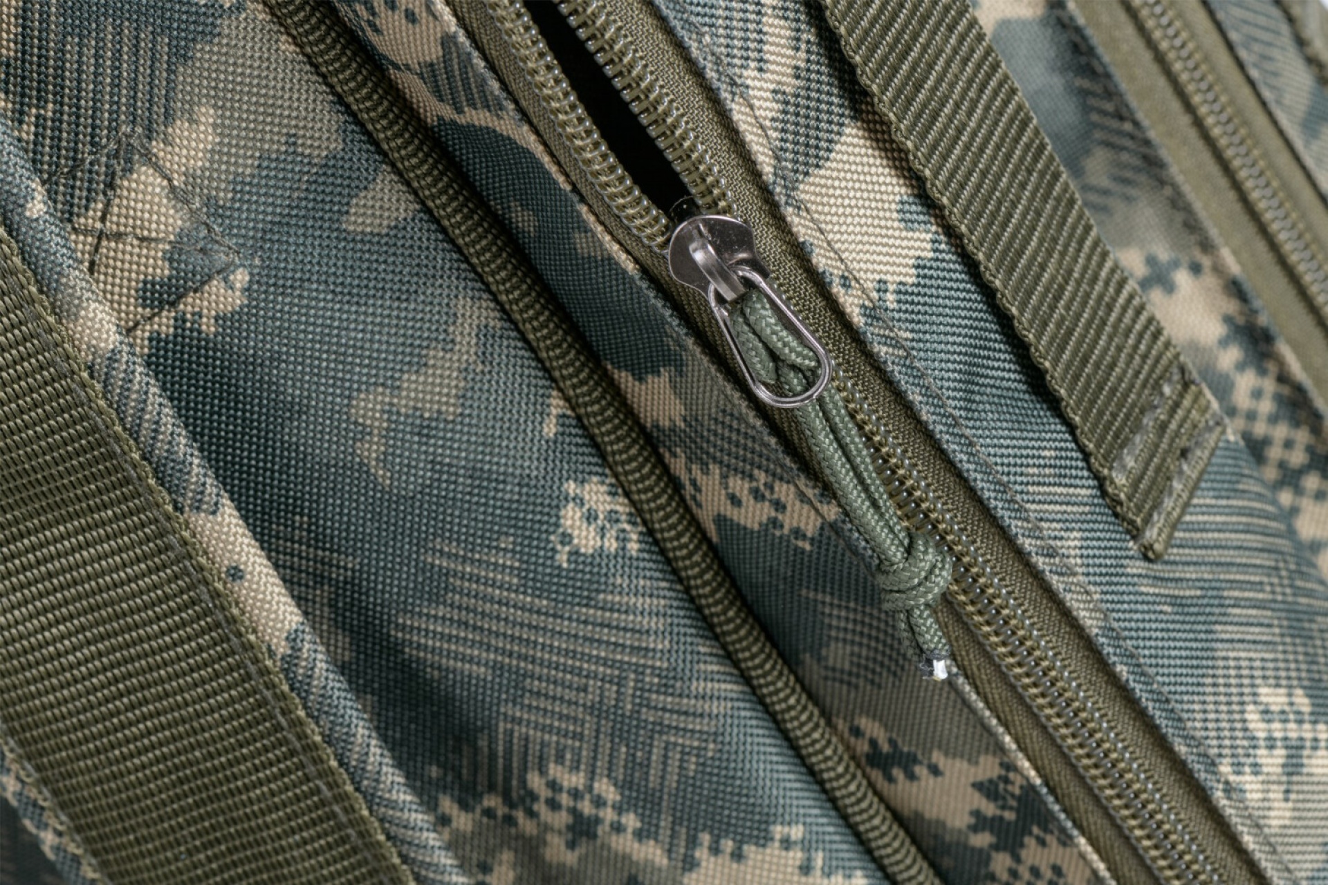 Mivardi Rod Holdall Multi Camo