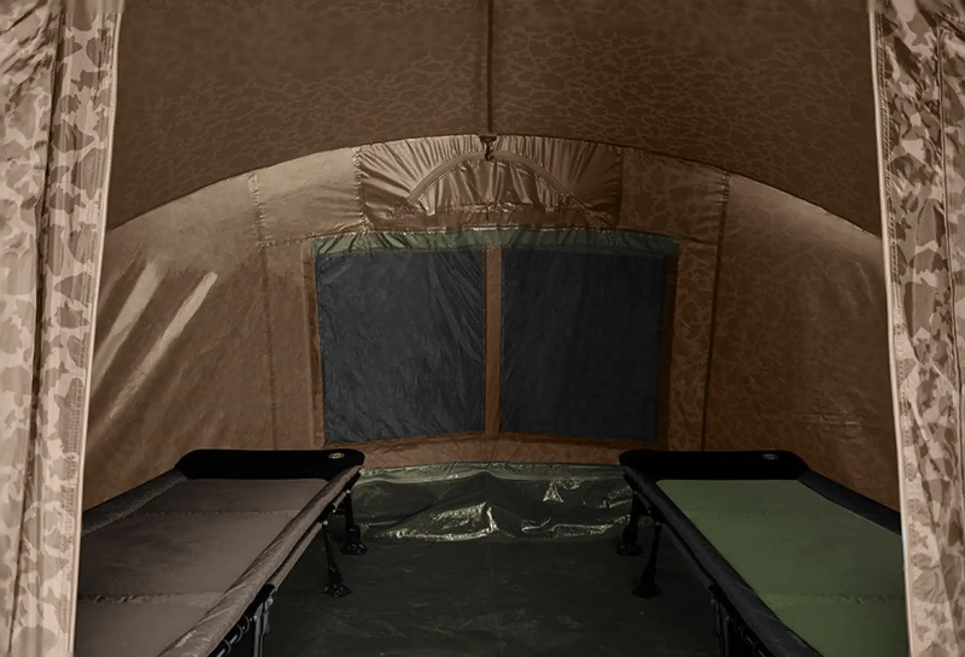 Delphin C3 LUX ClimaControl Carpath Bivvy