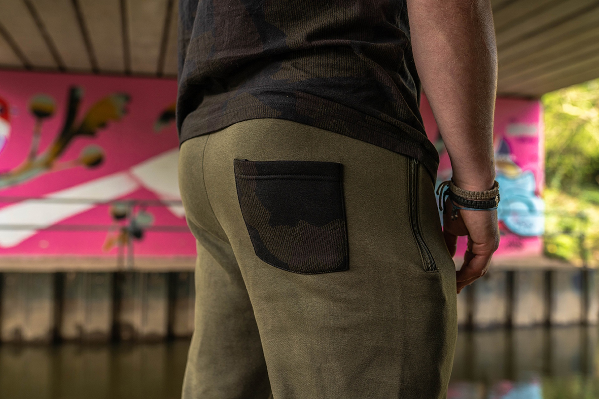 Avid Carp Distortion Joggers