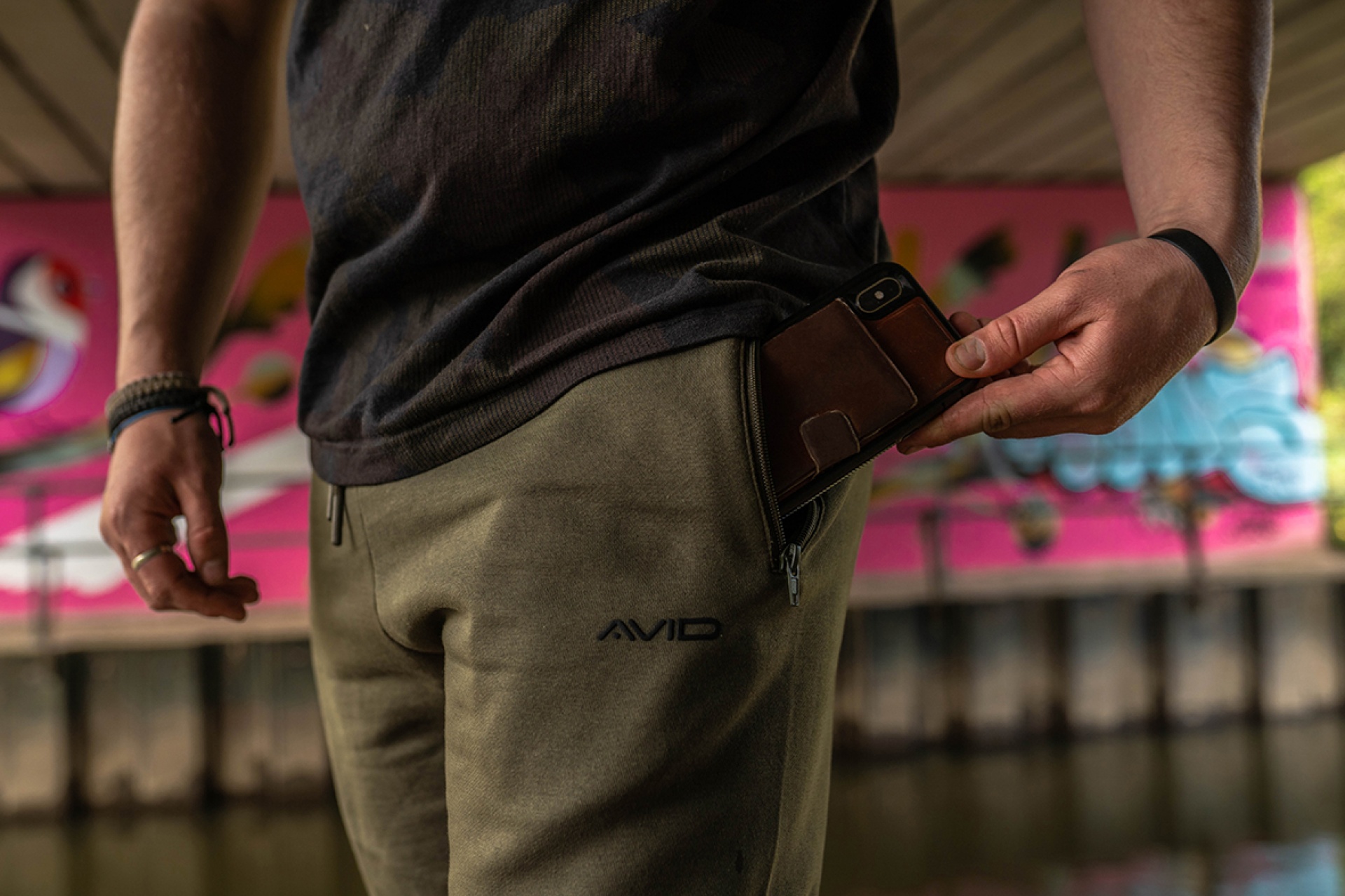 Avid Carp Distortion Joggers 