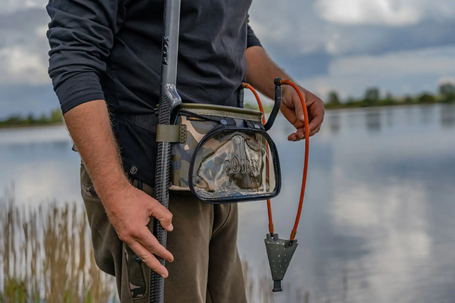 Fox Aquos Camolite Bait Belt