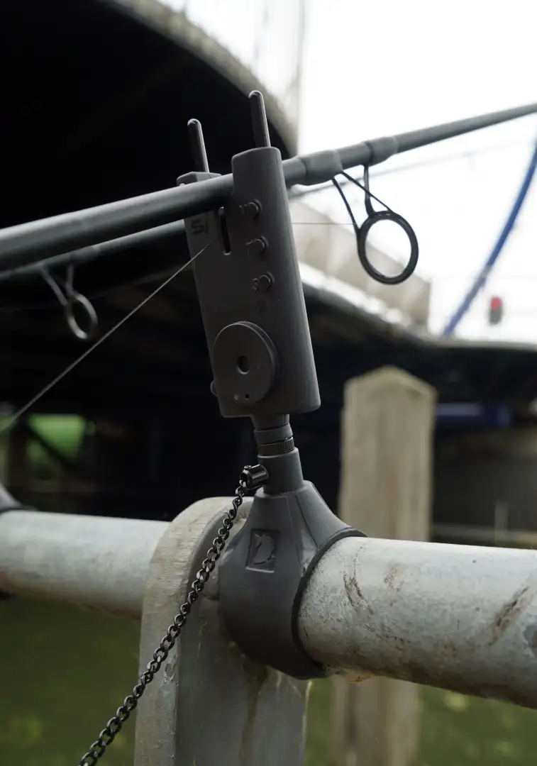 Strategy XS Railing Bracket