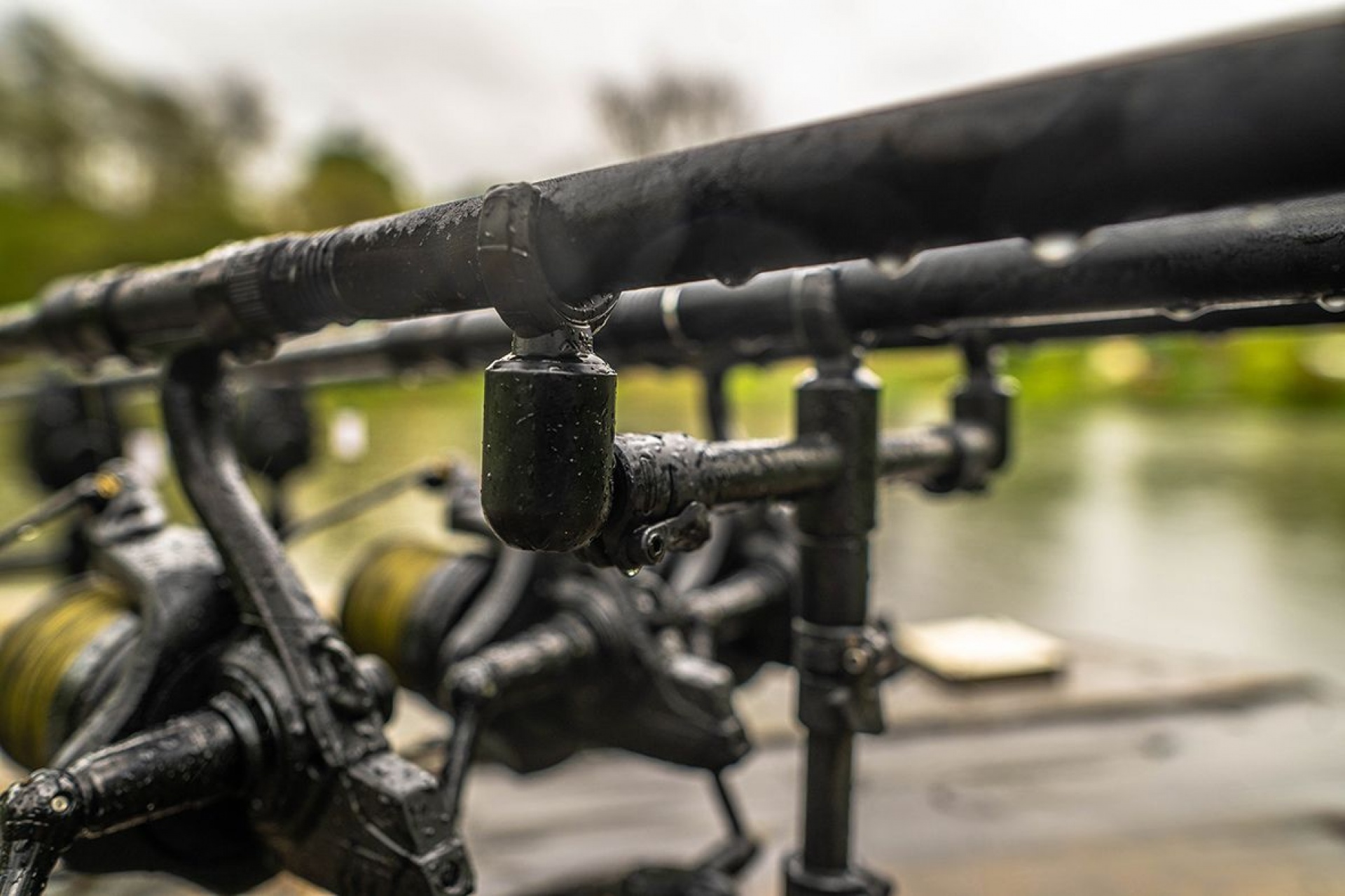 Avid Carp LokDown Adjustable Buzzbar