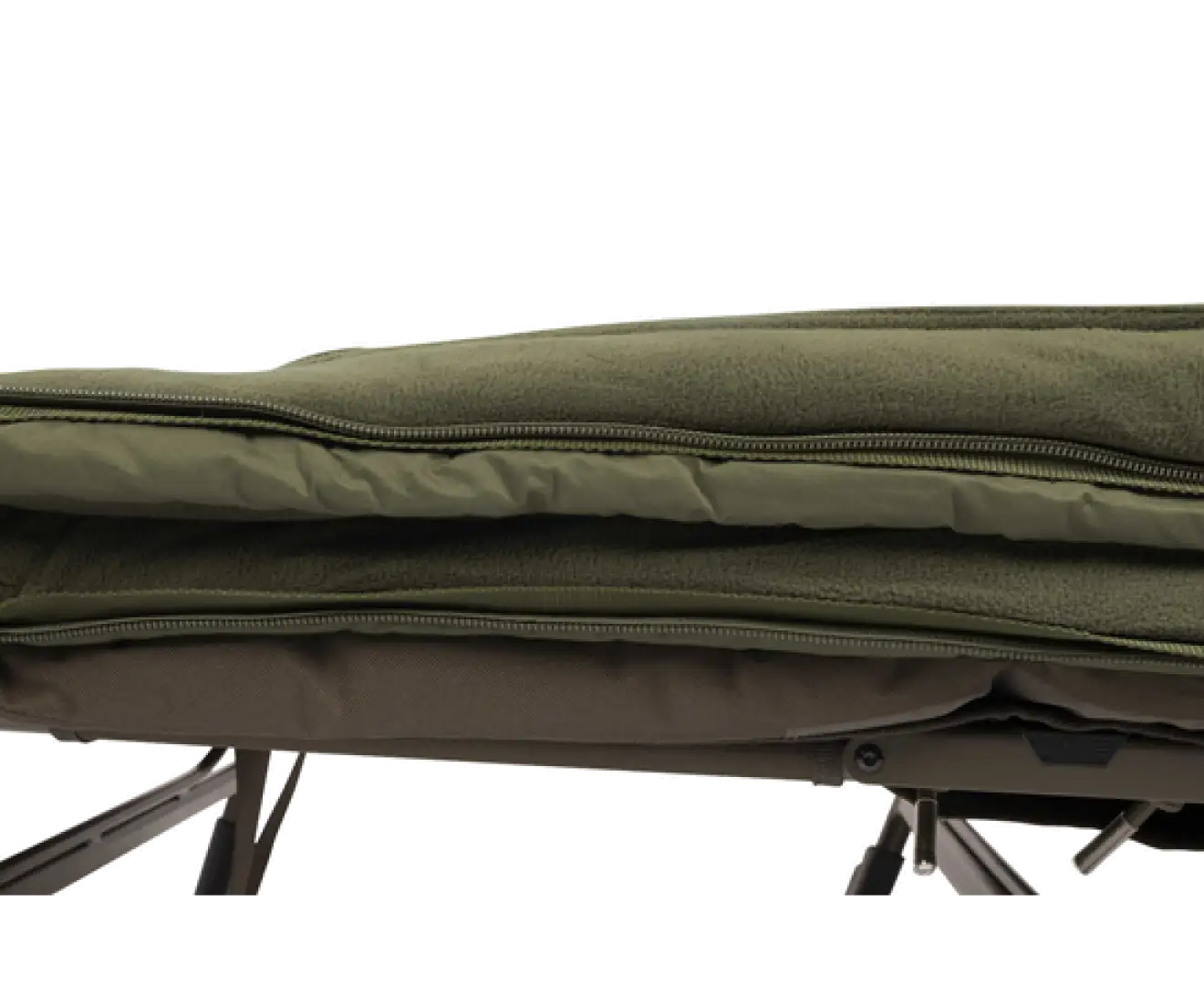 Avid Carp Benchmark Thermatech Heated Sleeping Bag XL