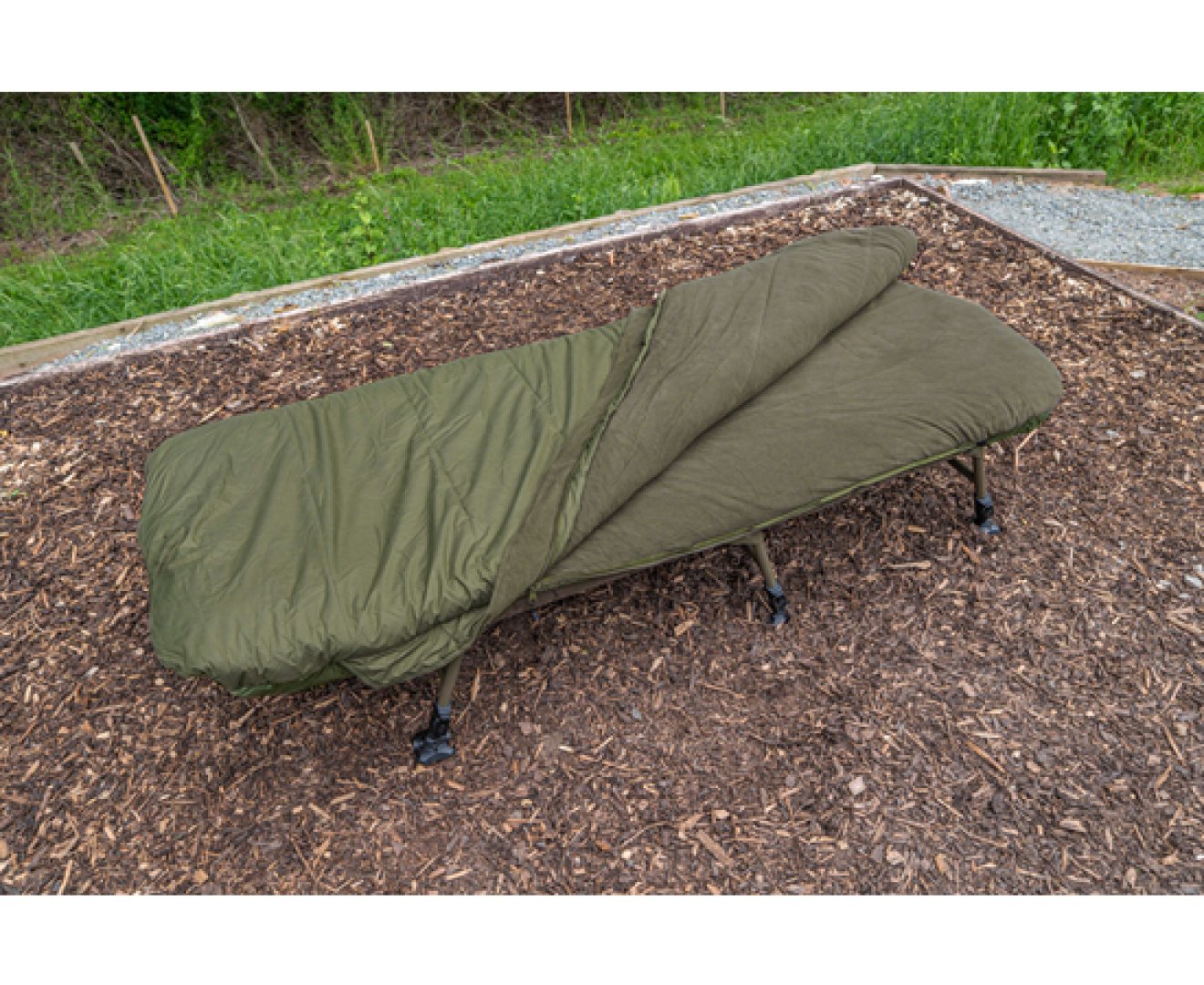 Avid Carp Benchmark Thermatech Heated Sleeping Bag XL