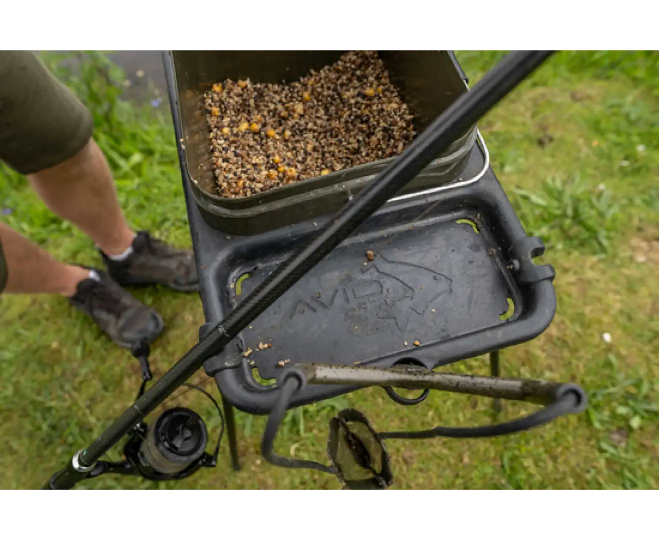 Avid Carp Bait Station