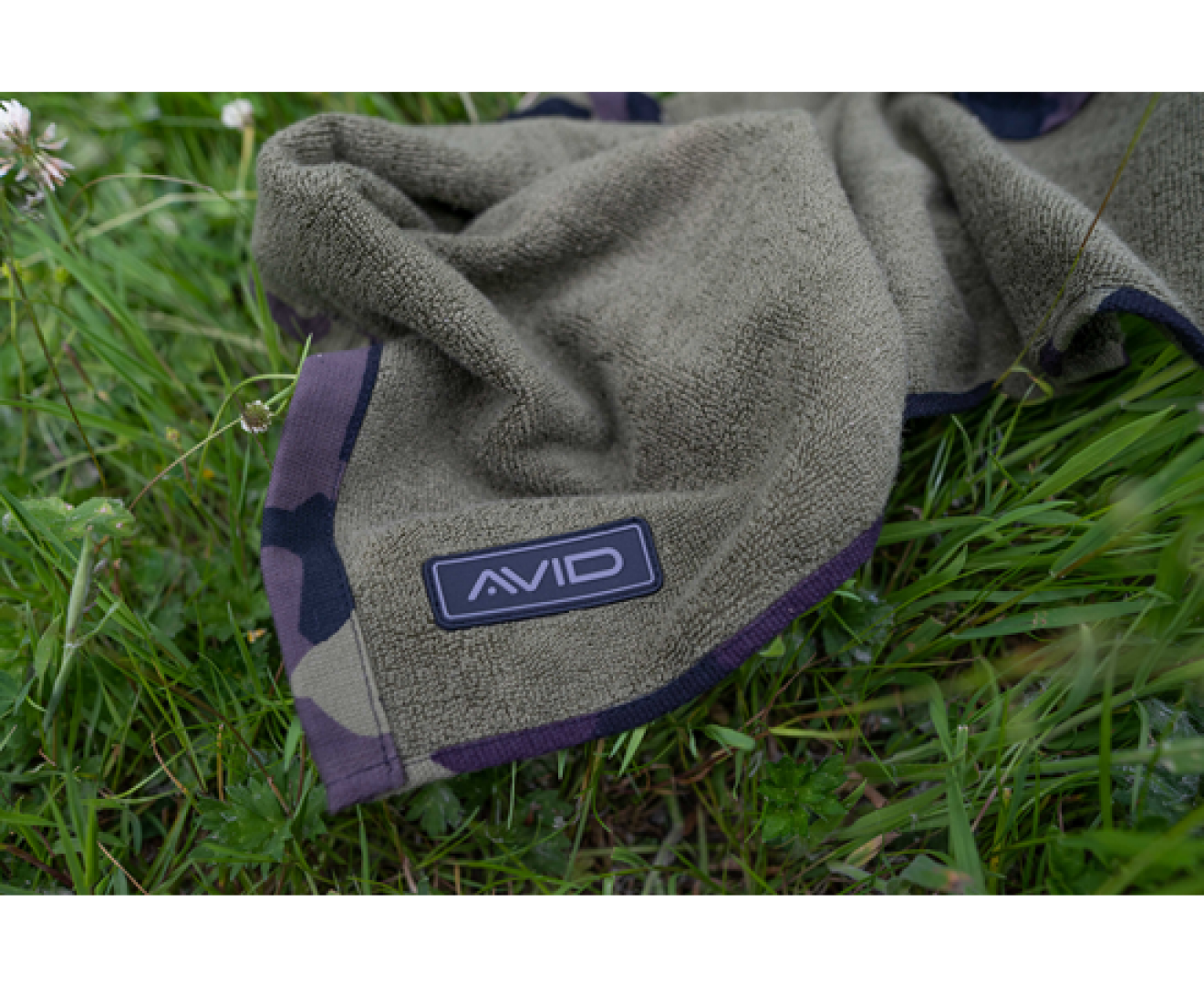 Avid Carp Hand Towel