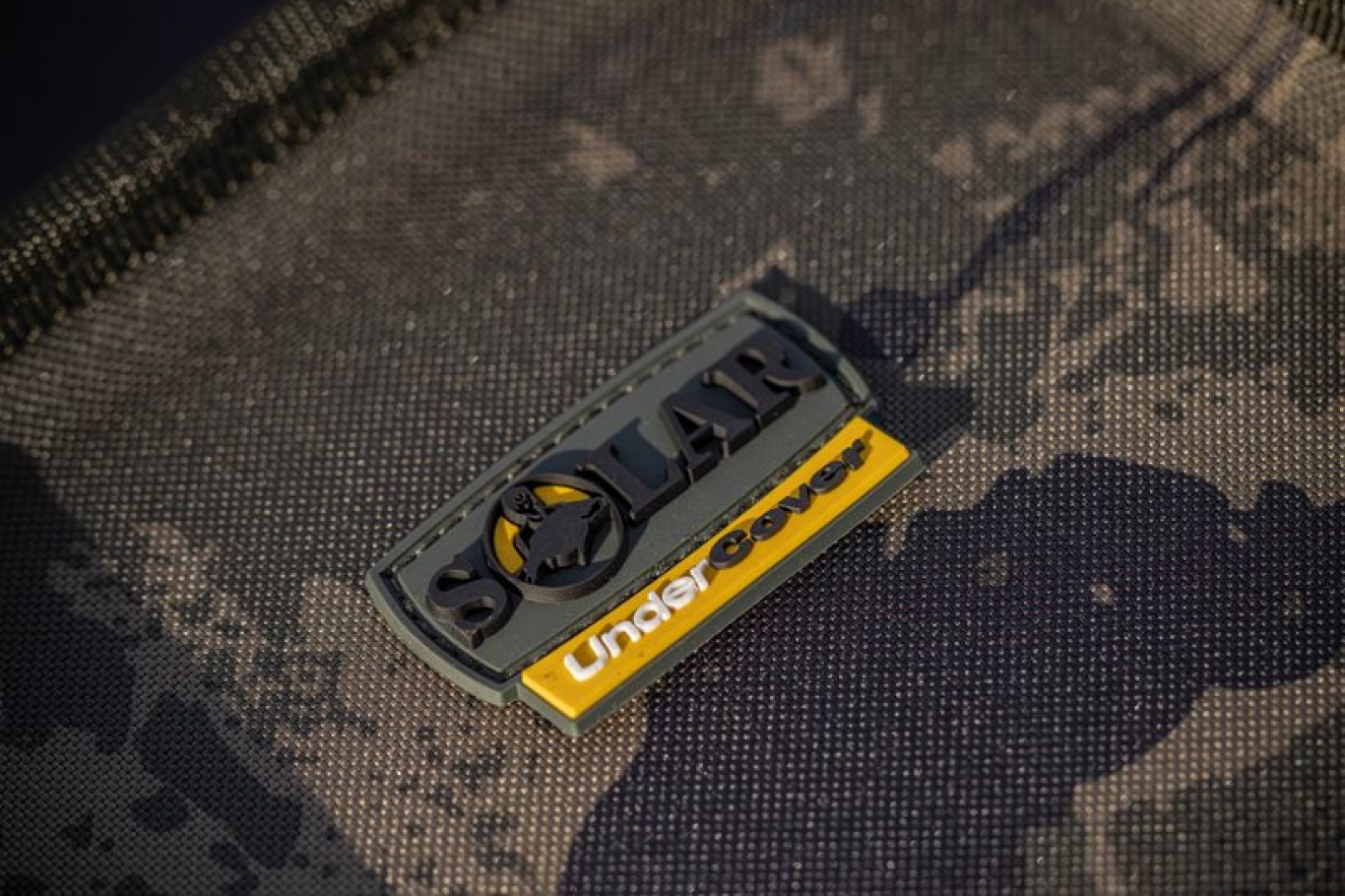 Solar Undercover Camo Multipouch