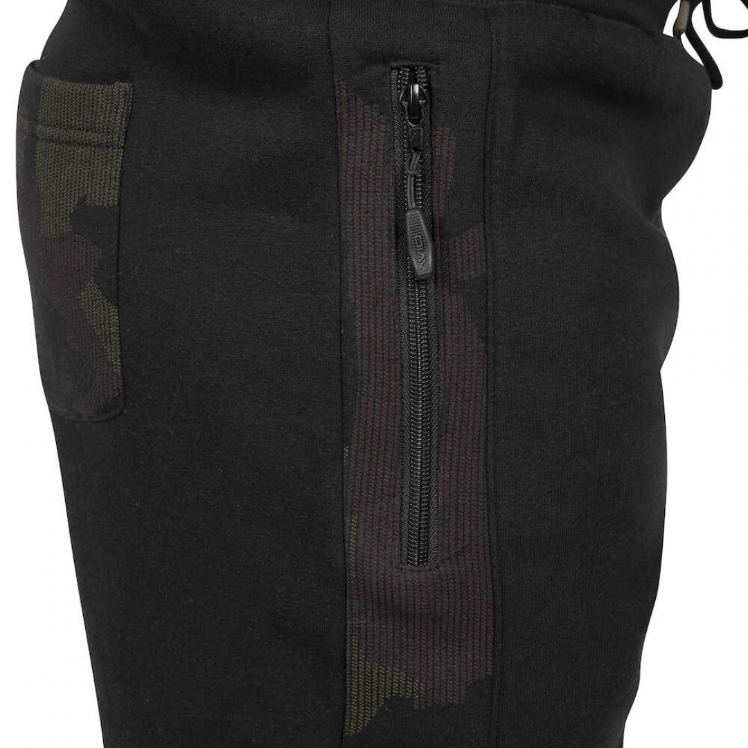 Avid Carp Distortion Black Jogger Shorts